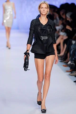 Look 30